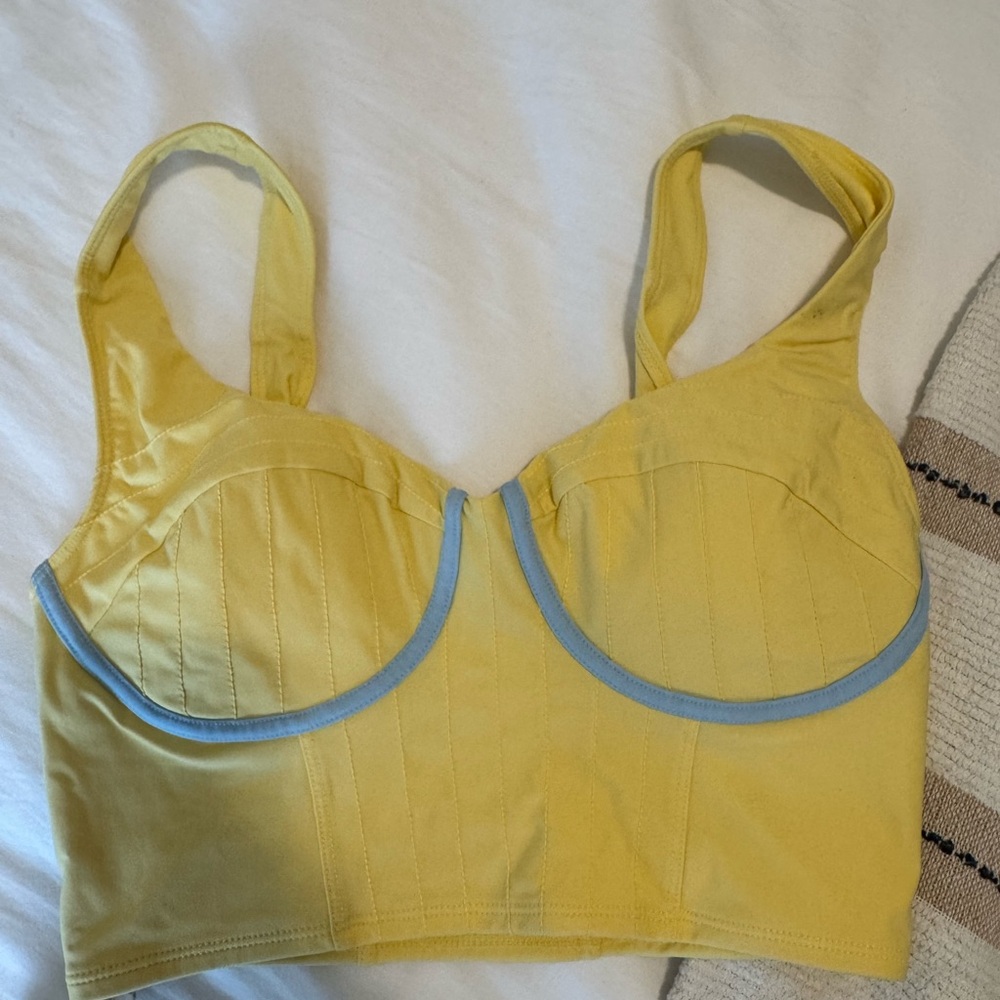 Fabletics Yellow Sports Bra - Picture 2 of 5